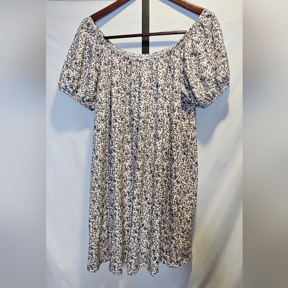 American Eagle LargeWomens Ditsy Floral Mini Dress Black Ivory Short Puff Sleeve